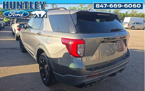 Carbonized Gray Metallic 2022 Ford Explorer ST