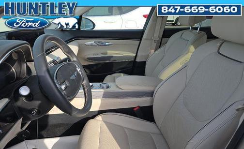 2024 Genesis GV70 2.5T AWD