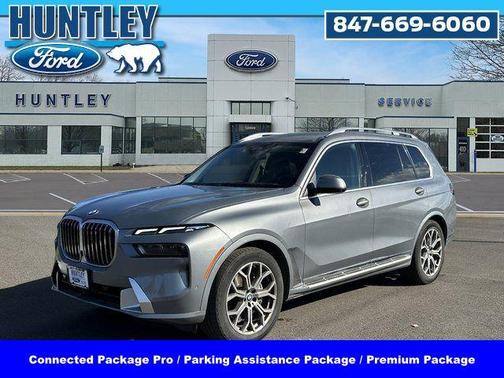 Gray Metallic 2023 BMW X7 xDrive40i