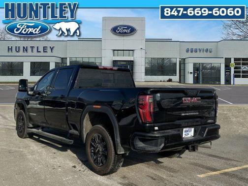 2024 GMC Sierra 2500 AT4