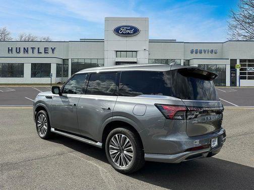 2025 INFINITI QX80 SENSORY AWD