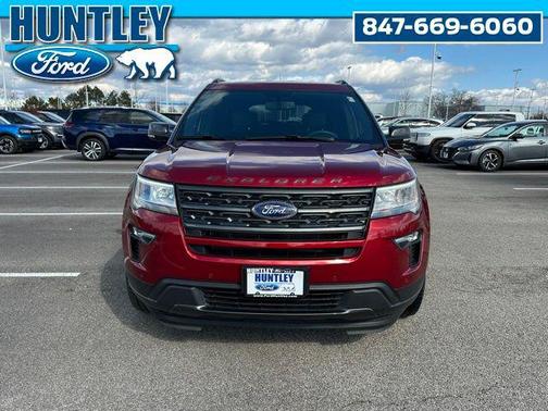 Magnetic Metallic 2019 Ford Explorer XLT