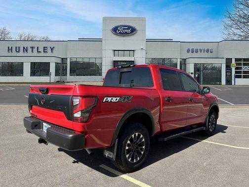 2024 Nissan Titan PRO-4X