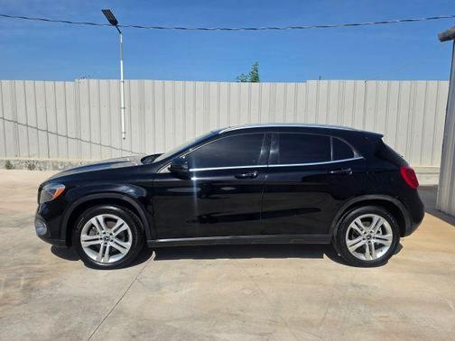 Black 2018 Mercedes-Benz GLA 250 Base 4MATIC