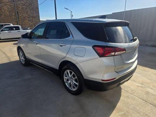 Silver 2022 Chevrolet Equinox 1LT