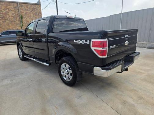 Black 2012 Ford F-150 XLT