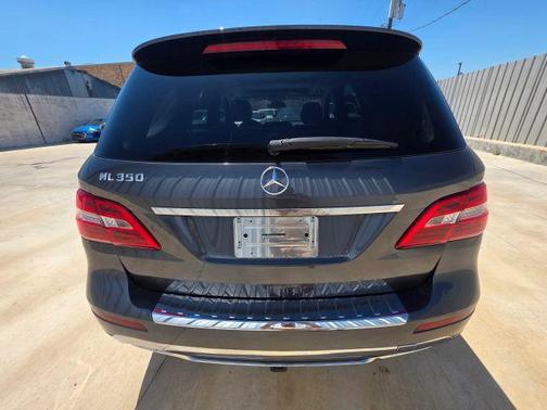 Gray 2015 Mercedes-Benz M-Class ML 350