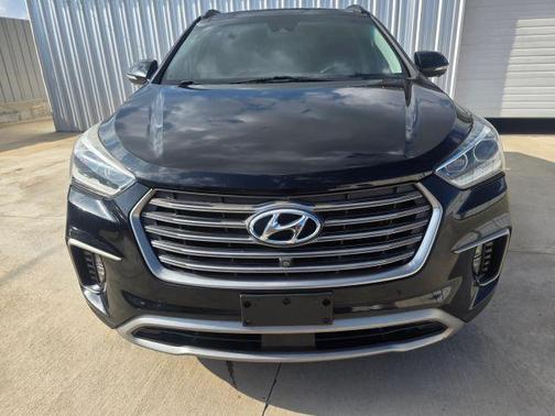 Becketts Black 2017 Hyundai SANTA FE Limited Ultimate