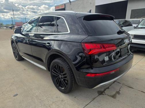 Brilliant Black 2018 Audi Q5 2.0T Premium Plus