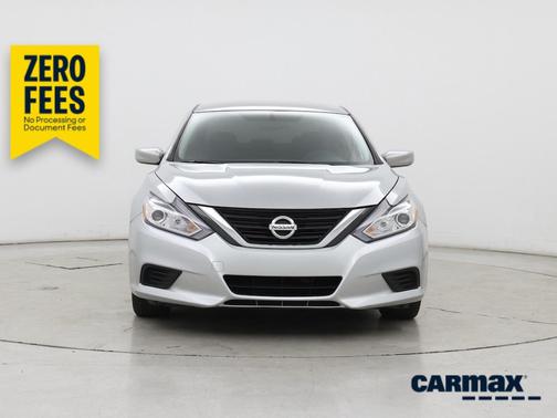 Silver 2016 Nissan Altima S