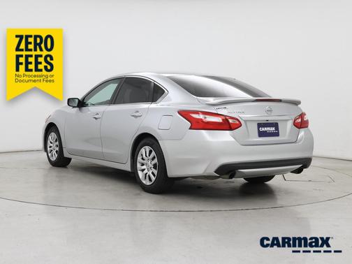 Silver 2016 Nissan Altima S