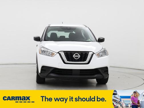 2020 Nissan Kicks S