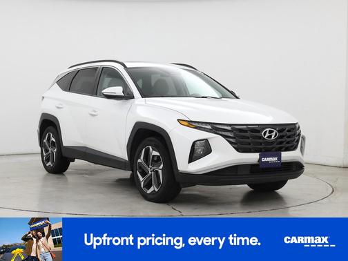 White 2023 Hyundai TUCSON SEL