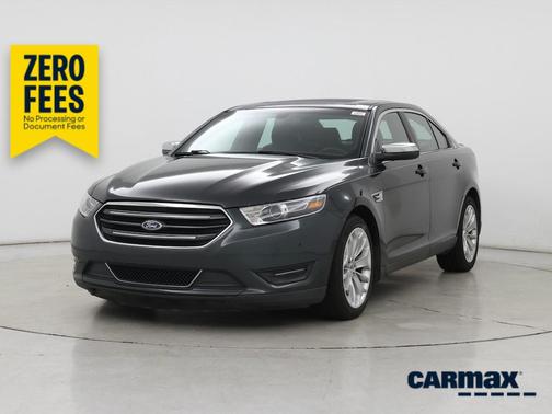 Green 2016 Ford Taurus Limited