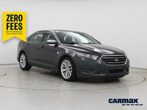 Green 2016 Ford Taurus Limited