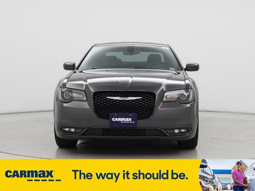 2019 Chrysler 300 S