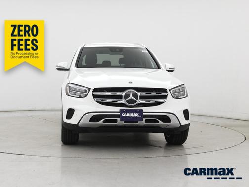 White 2022 Mercedes-Benz GLC 300