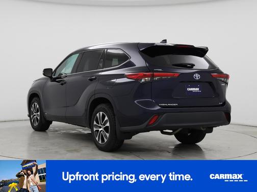 2022 Toyota Highlander Hybrid XLE