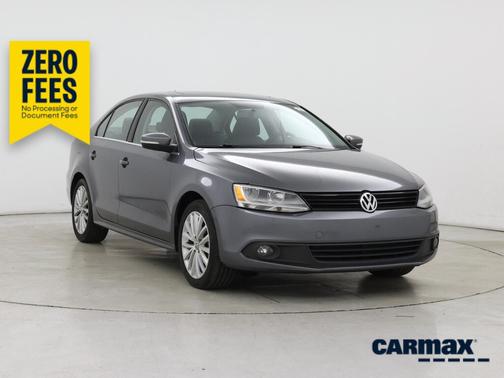 Gray 2015 Volkswagen Jetta SE