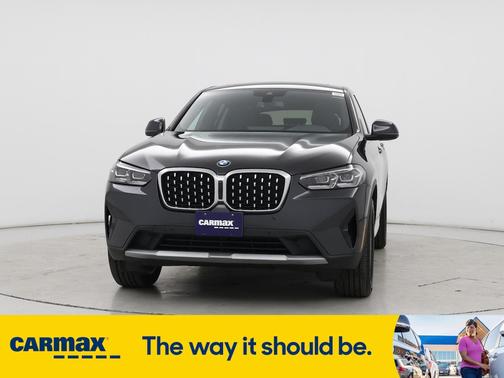 2024 BMW X4 XDrive30i