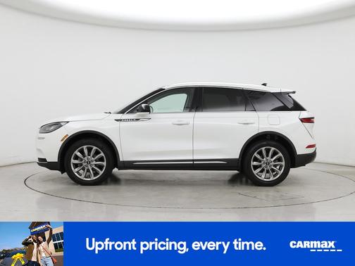 White 2022 Lincoln Corsair Standard