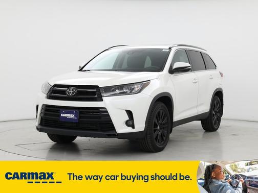 2019 Toyota Highlander SE
