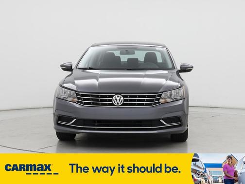 2017 Volkswagen Passat S