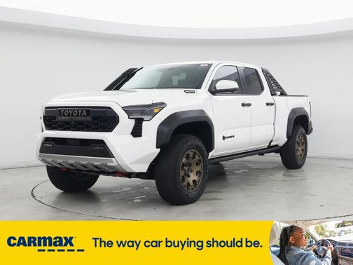 2025 Toyota Tacoma Hybrid Trailhunter