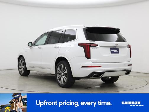 White 2021 Cadillac XT6 Premium Luxury