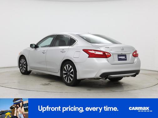 2017 Nissan Altima SV