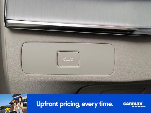 2024 Volvo XC90 B5 Core Bright Theme