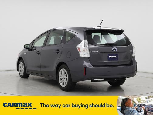 2014 Toyota Prius v Three