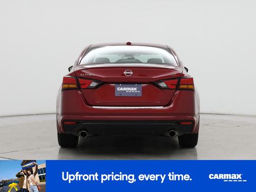 2023 Nissan Altima SR