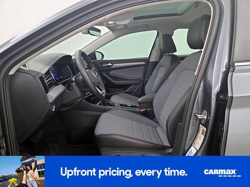 Gray 2025 Volkswagen Jetta SE