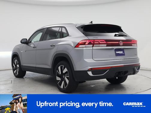 2025 Volkswagen Atlas Cross Sport SE w/Tech