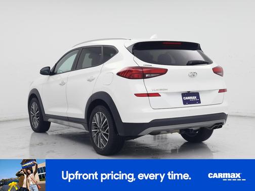 White 2019 Hyundai TUCSON SEL