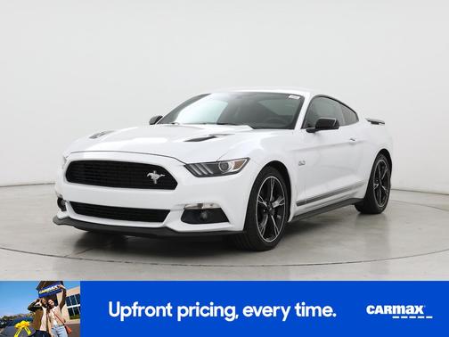 White 2017 Ford Mustang GT Premium