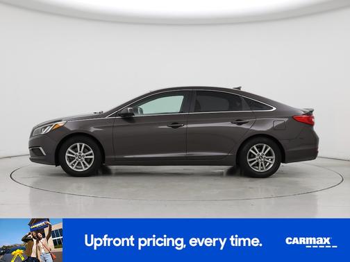 2017 Hyundai SONATA SE