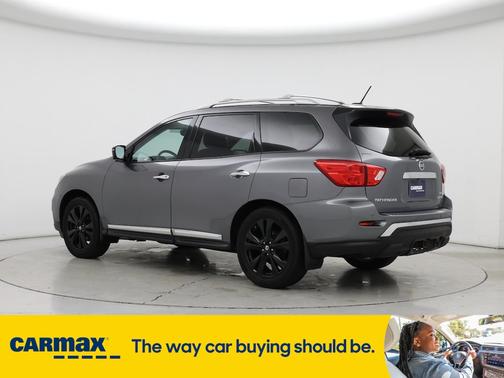 2017 Nissan Pathfinder Platinum
