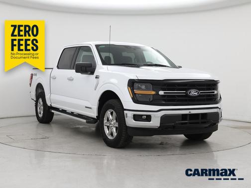 White 2025 Ford F-150 XLT
