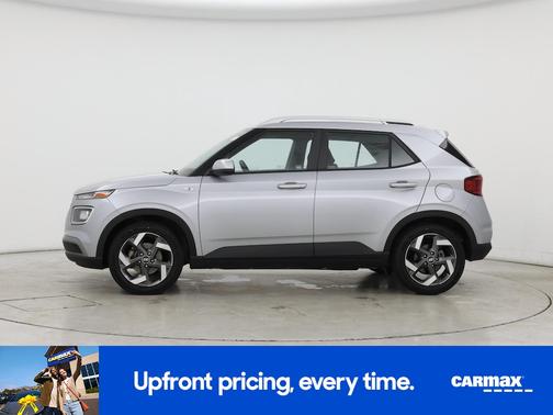 2021 Hyundai VENUE SEL