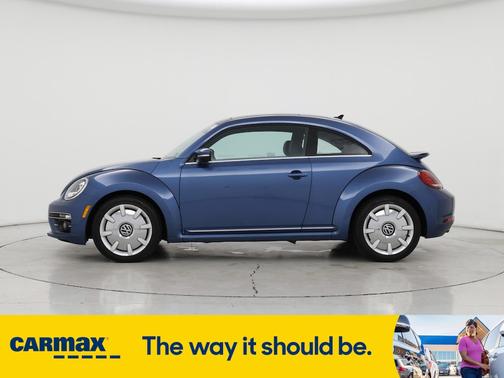 2019 Volkswagen Beetle SE