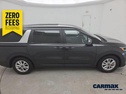 Gray 2023 Kia Carnival LX Seat Package