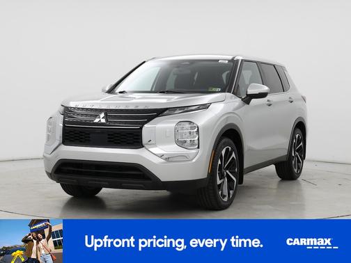 2022 Mitsubishi Outlander ES