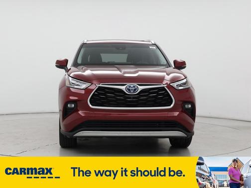 2021 Toyota Highlander Hybrid Platinum