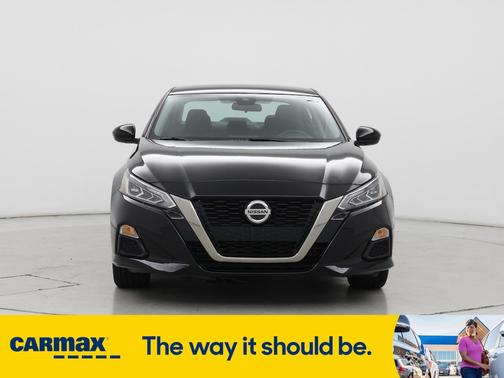 2020 Nissan Altima SR