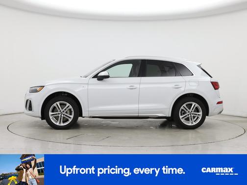 White 2021 Audi Q5 e Prestige