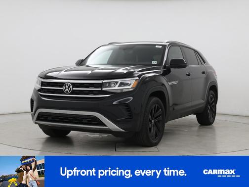 Black 2023 Volkswagen Atlas Cross Sport SE w/Tech