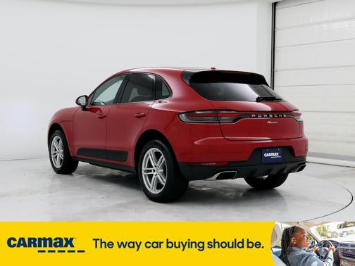 2021 Porsche Macan Base (PDK)