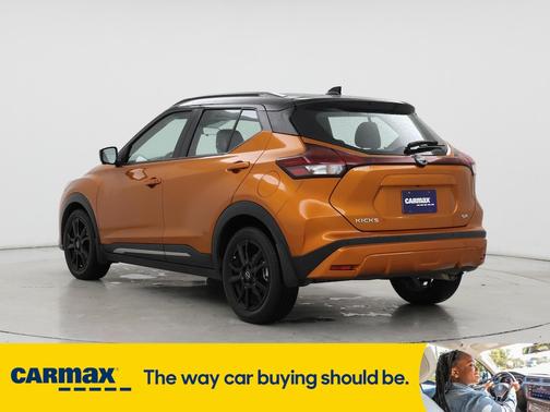 2023 Nissan Kicks SR